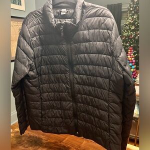Women’s Old Navy puffy coat, size xl, like new condition